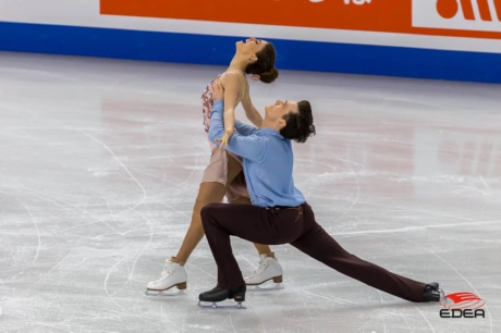 Ice Gallery Skates U.S.